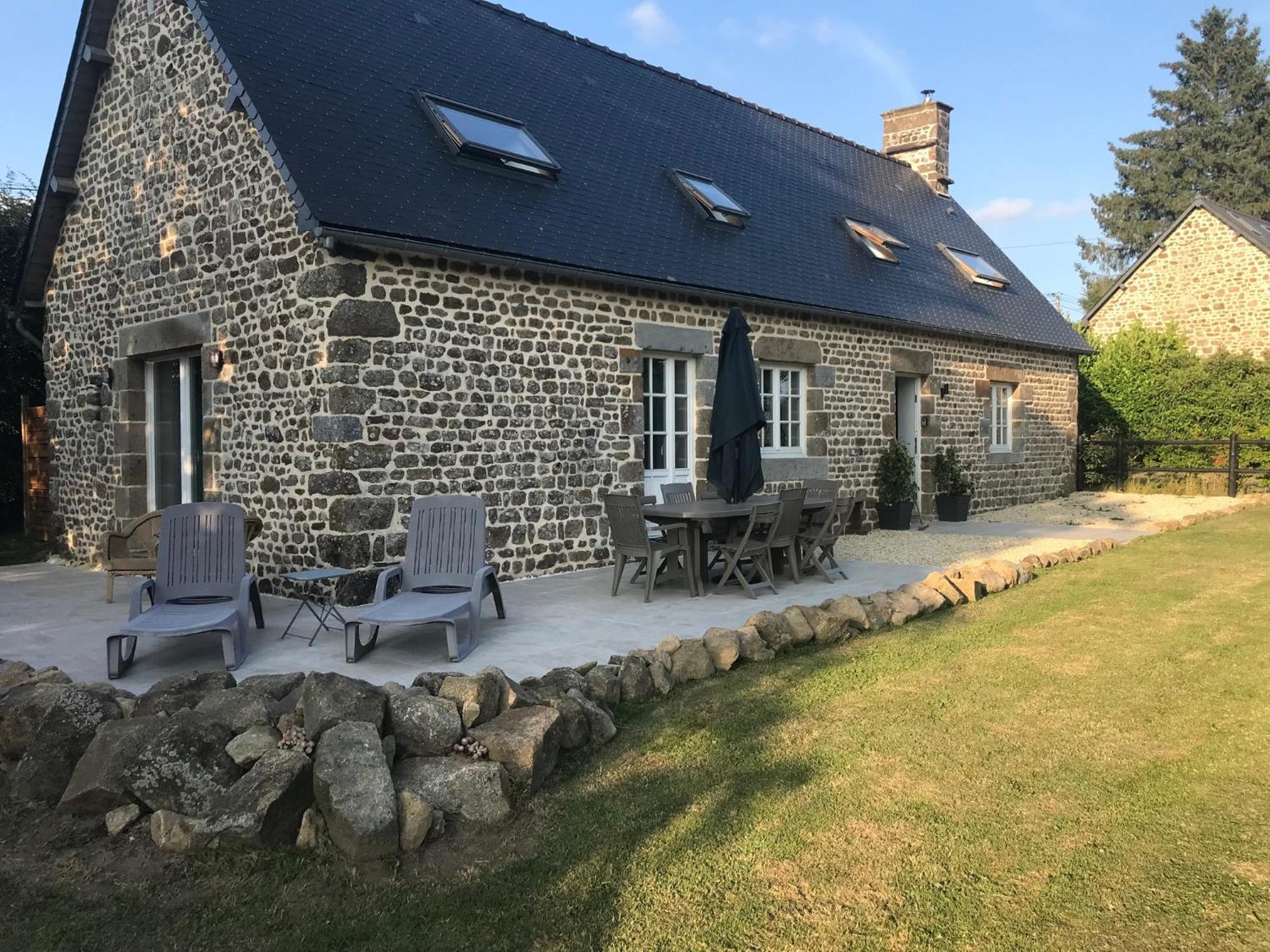 Maison De La Grange, Chaulieu Sourdeval Eksteriør billede