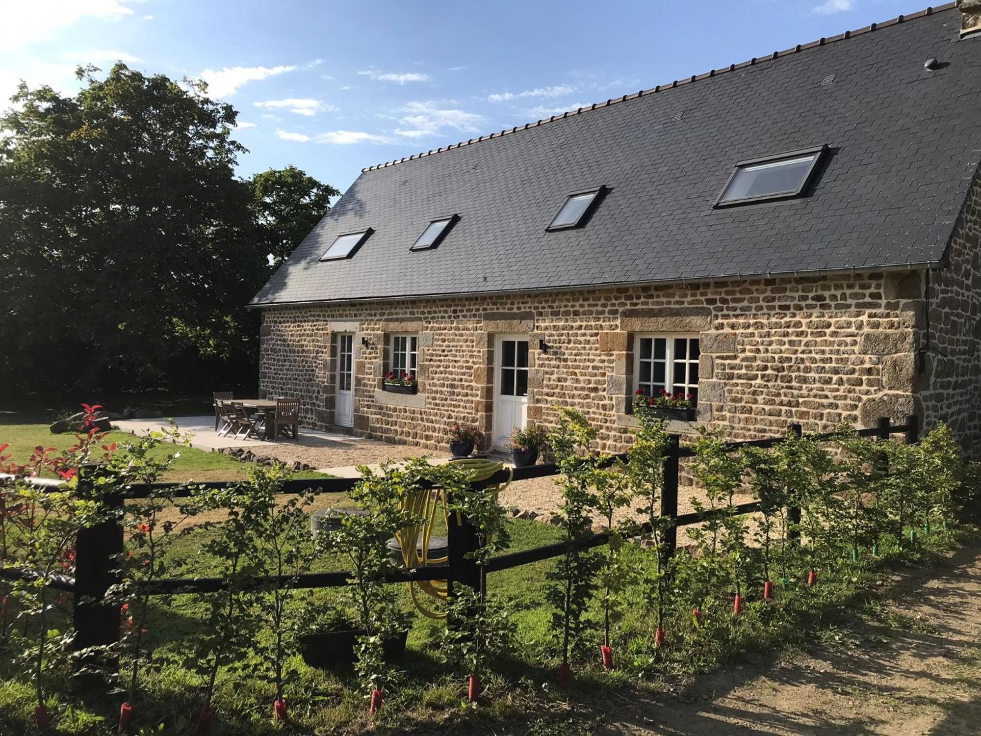 Maison De La Grange, Chaulieu Sourdeval Eksteriør billede